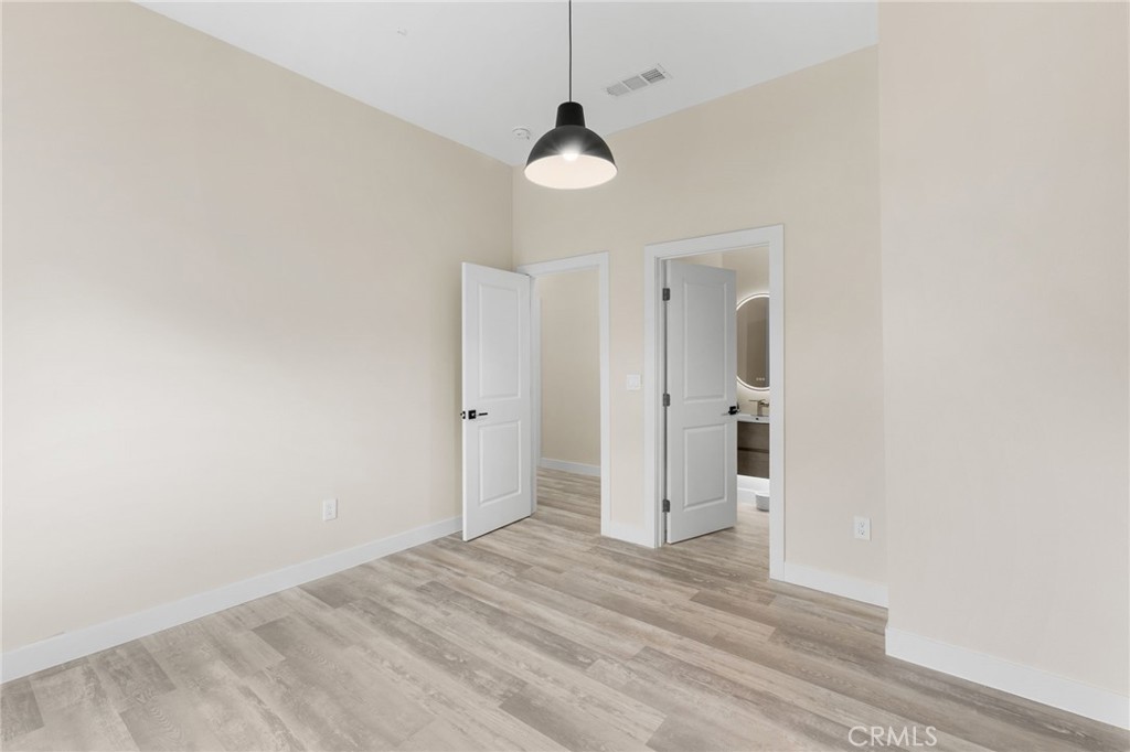 5591 N Pinnacle Property Photo 33