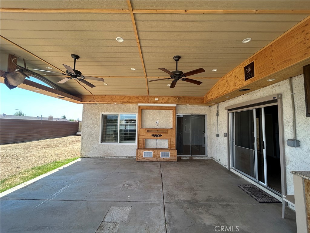 24251 Brodiaea Property Photo 11