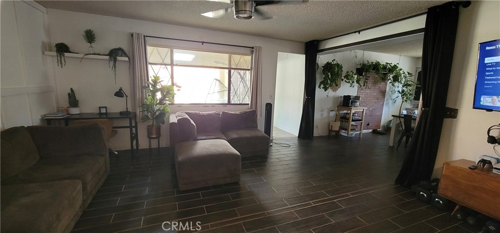 26820 Oxford Court Property Photo 5