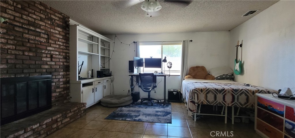 26820 Oxford Court Property Photo 11
