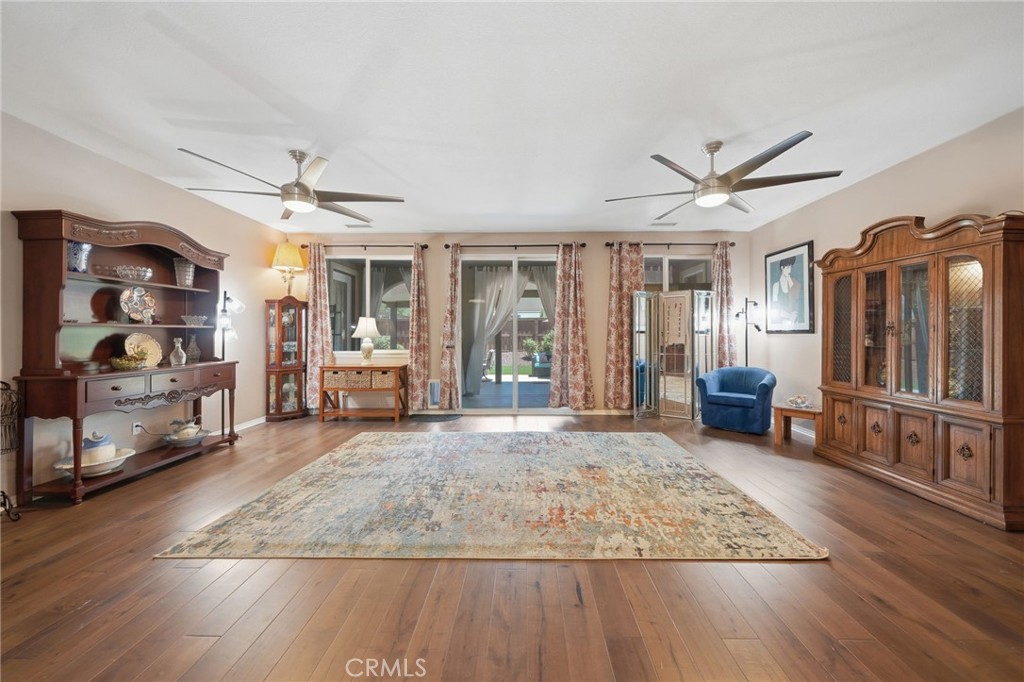 28382 Beacon Bay Circle Property Photo 6