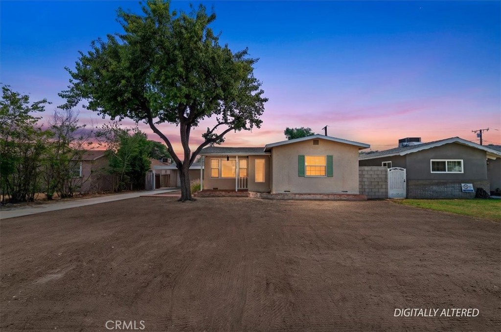 3524 N Stoddard Property Photo 1
