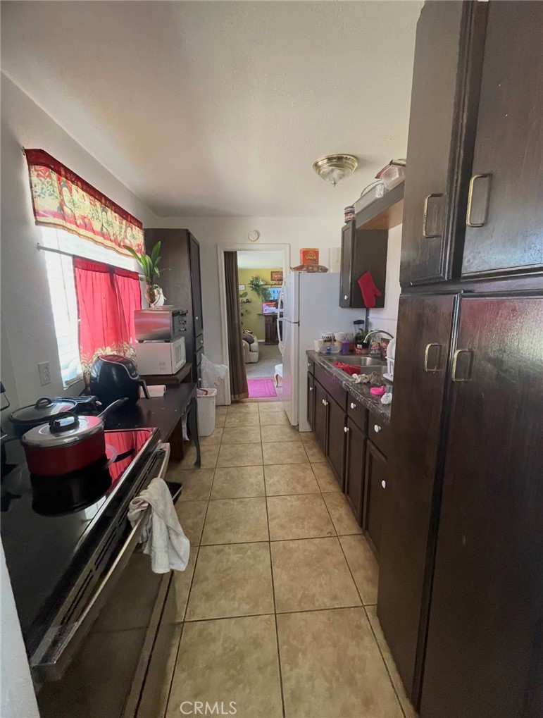 9389 N Loop Boulevard Property Photo 18