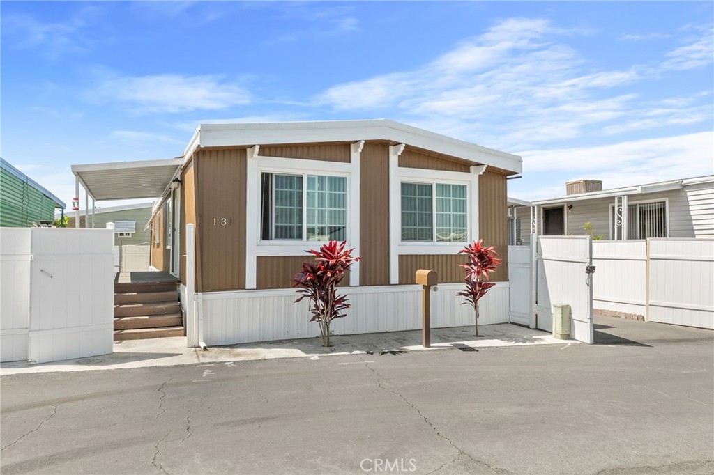 15621 Beach Blvd 131 Property Photo 2