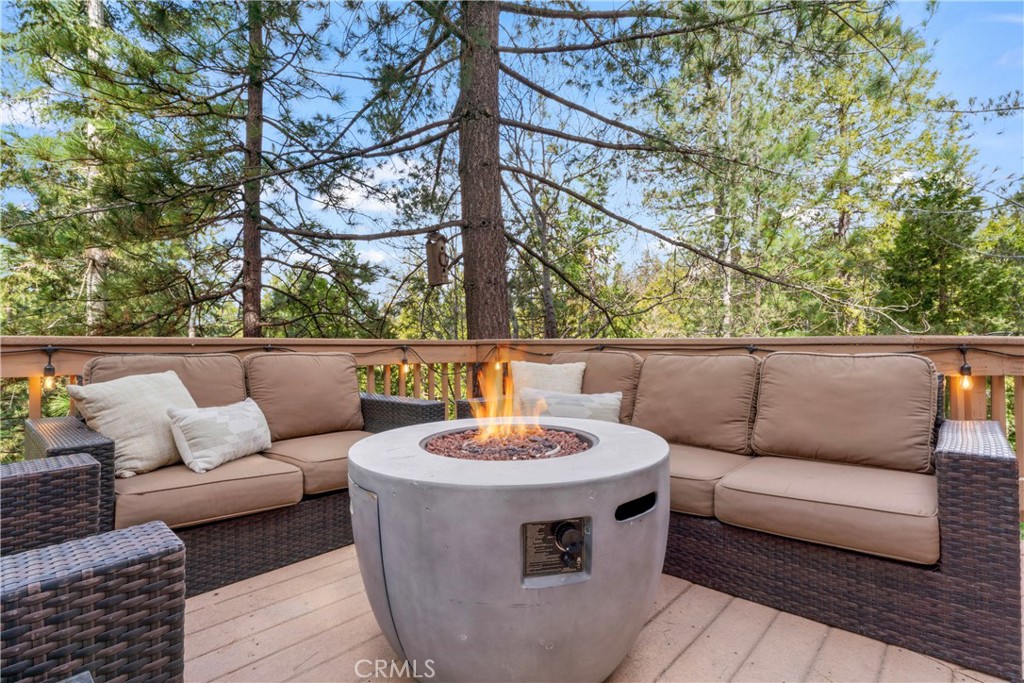 269 Massive Property Photo 3