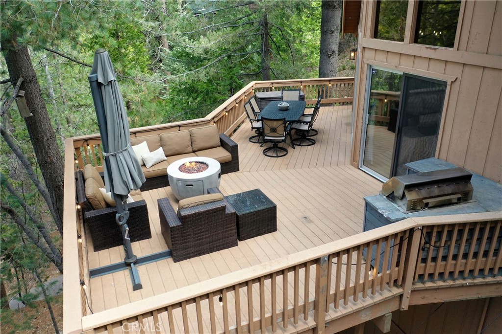269 Massive Property Photo 11