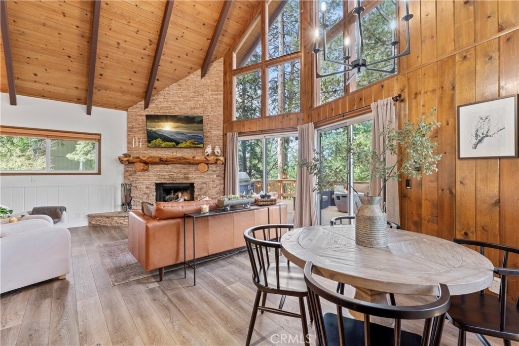 269 Massive Property Photo 14