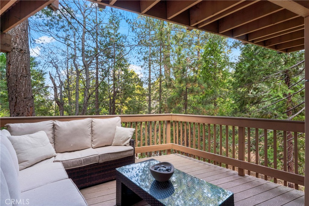 269 Massive Property Photo 37