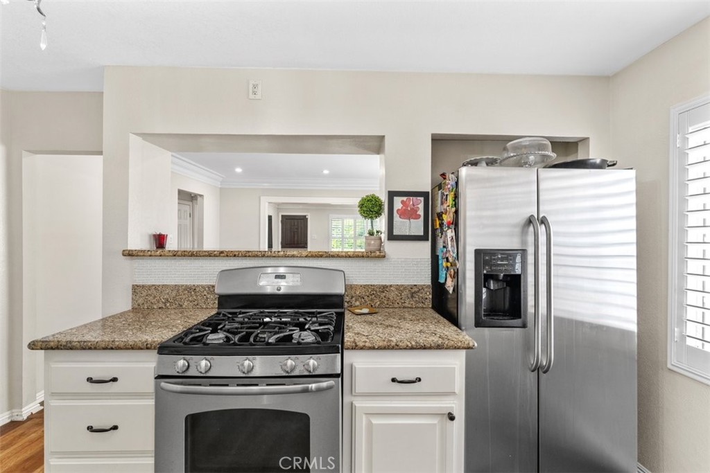 4027 La Salle Property Photo 14