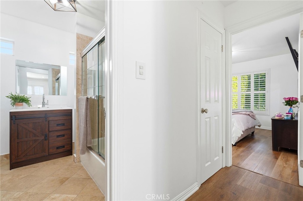 4027 La Salle Property Photo 16