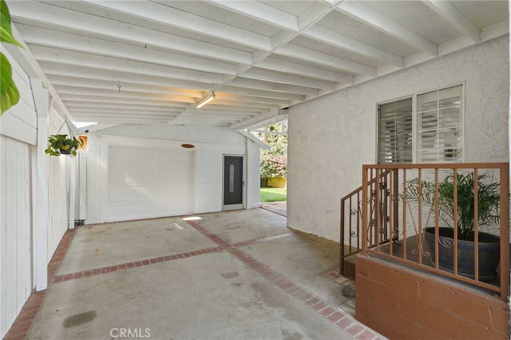 4027 La Salle Property Photo 33