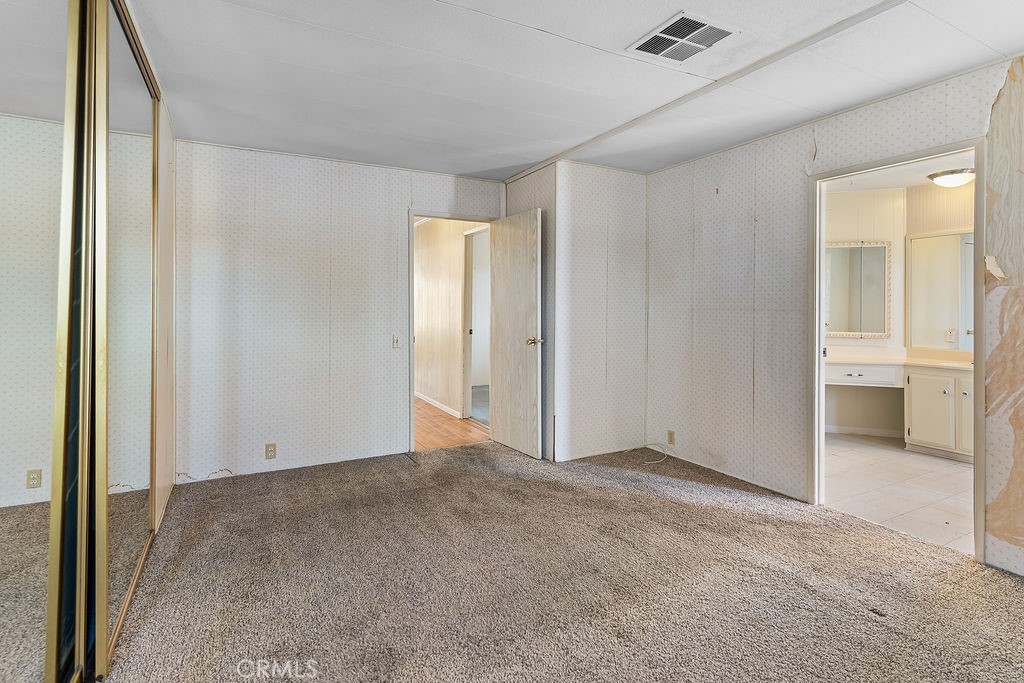 18772 Bellflower Street 5 Property Photo 20