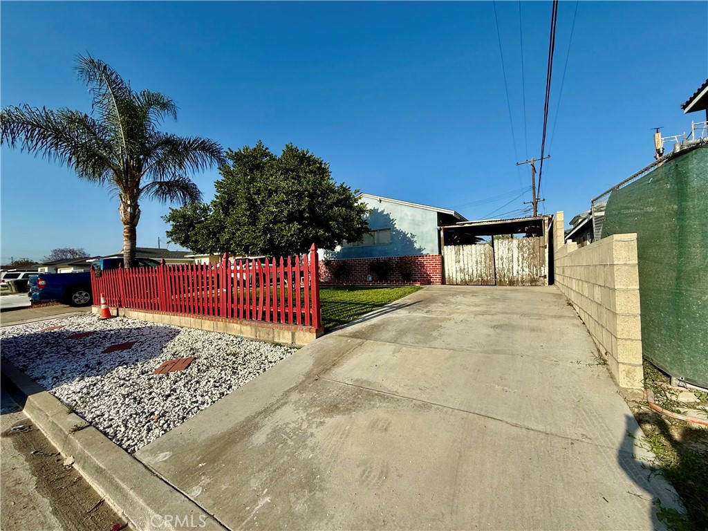 11822 Mac Murray Street Property Photo 3