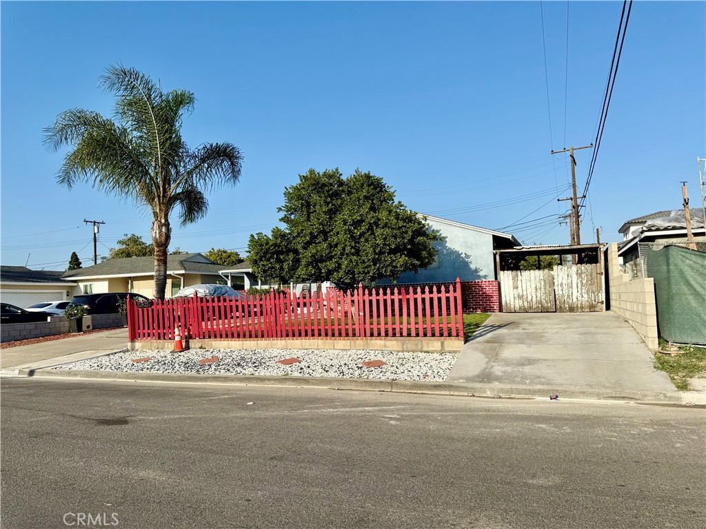 11822 Mac Murray Street Property Photo 4
