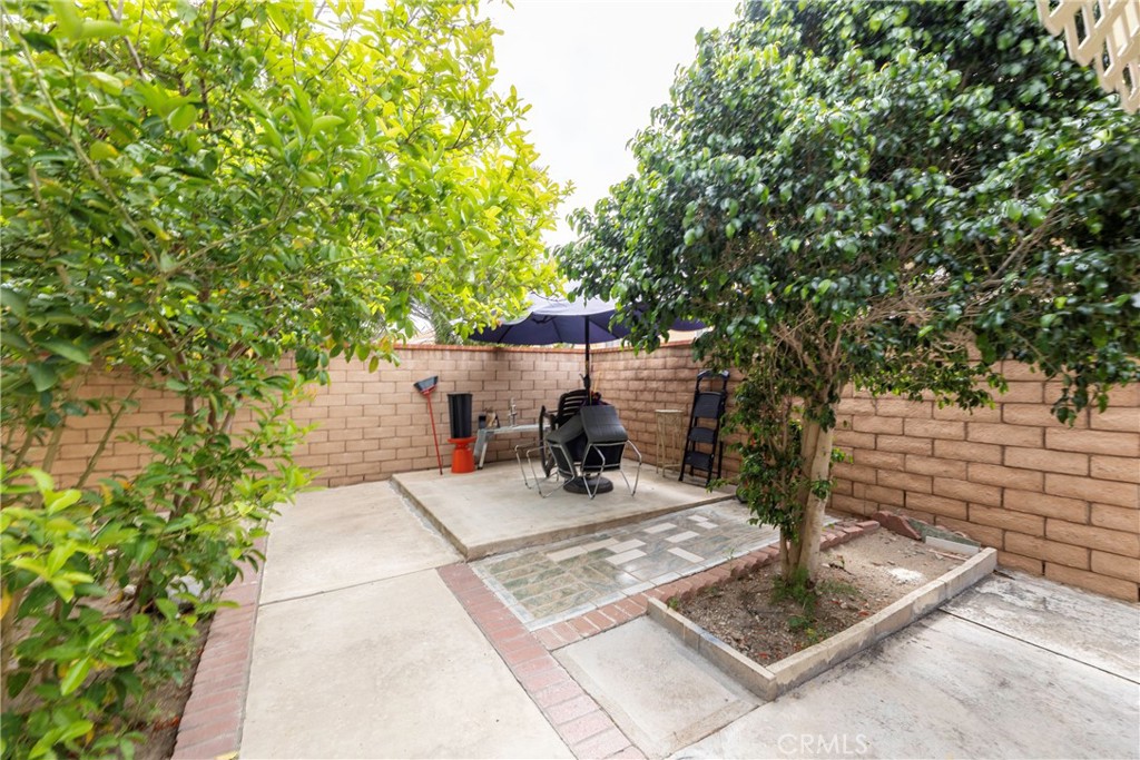 11517 Barrett Property Photo 11