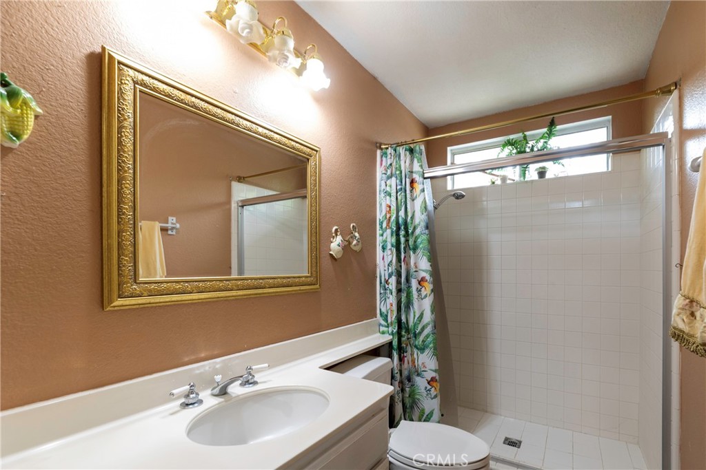11517 Barrett Property Photo 29