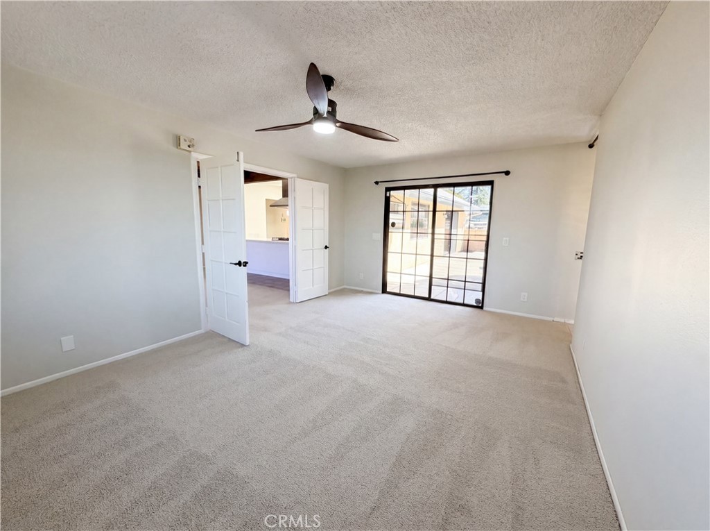 15852 Mandan Property Photo 4