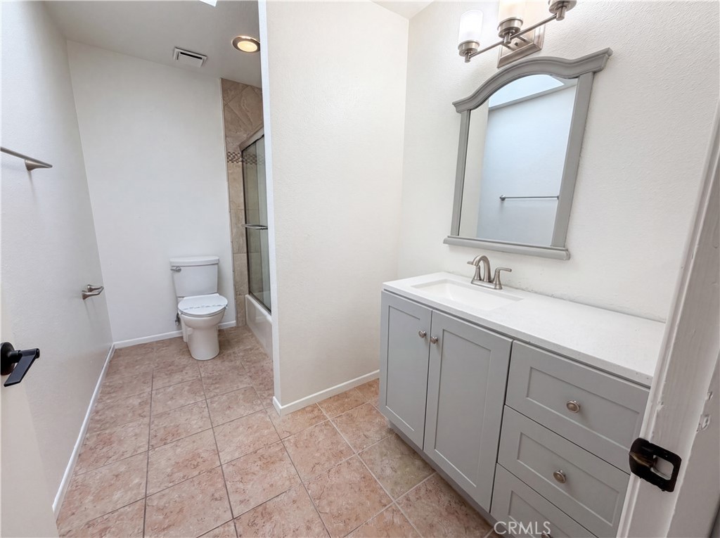 15852 Mandan Property Photo 28