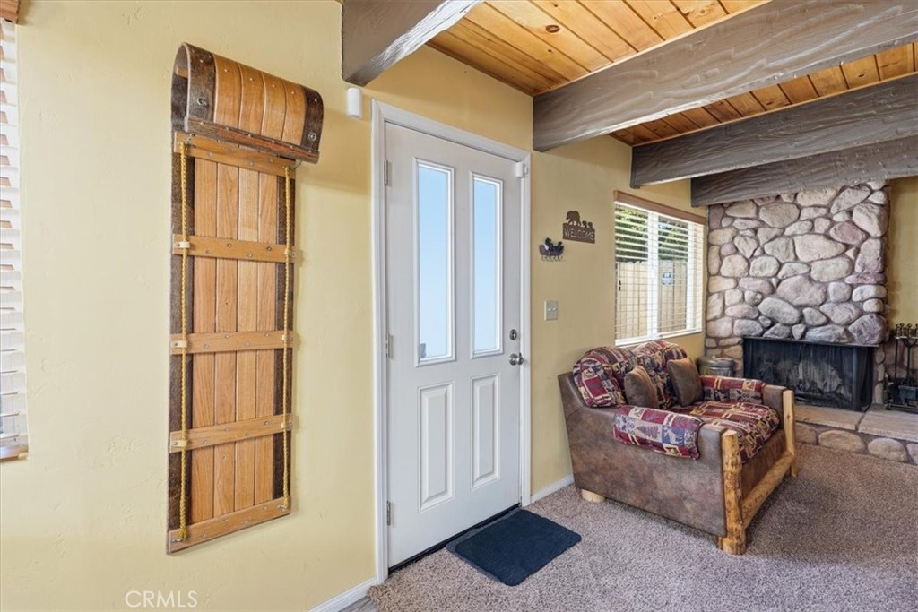 1081 Gold Mountain Drive Property Photo 5