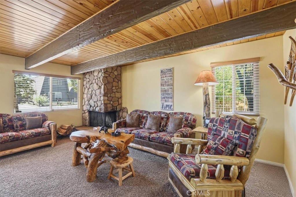 1081 Gold Mountain Drive Property Photo 6