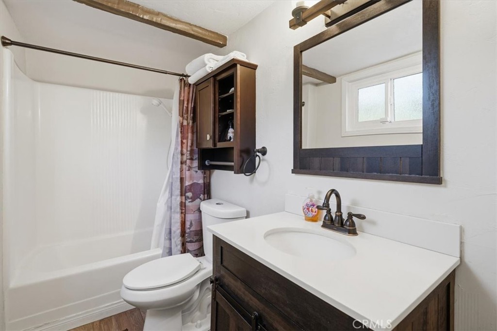 1081 Gold Mountain Drive Property Photo 17