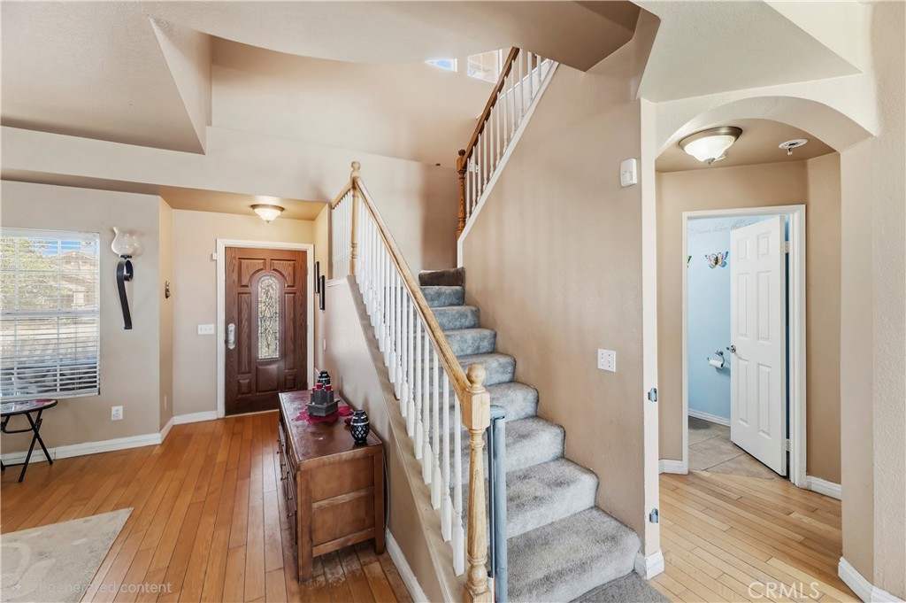 12845 Gifford Way Property Photo 4