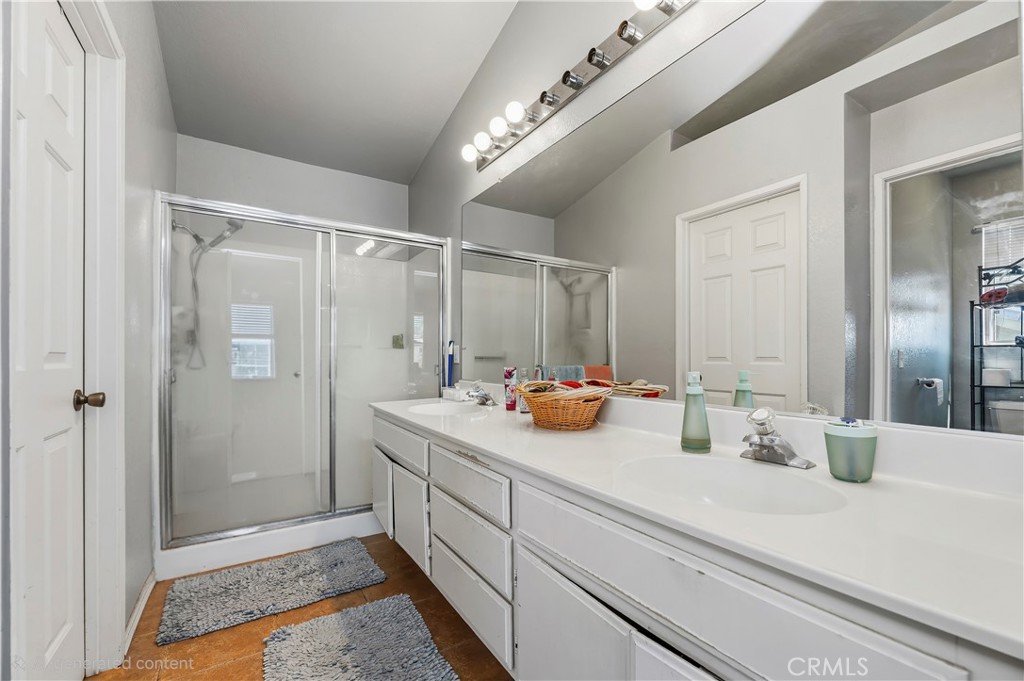 12845 Gifford Way Property Photo 12