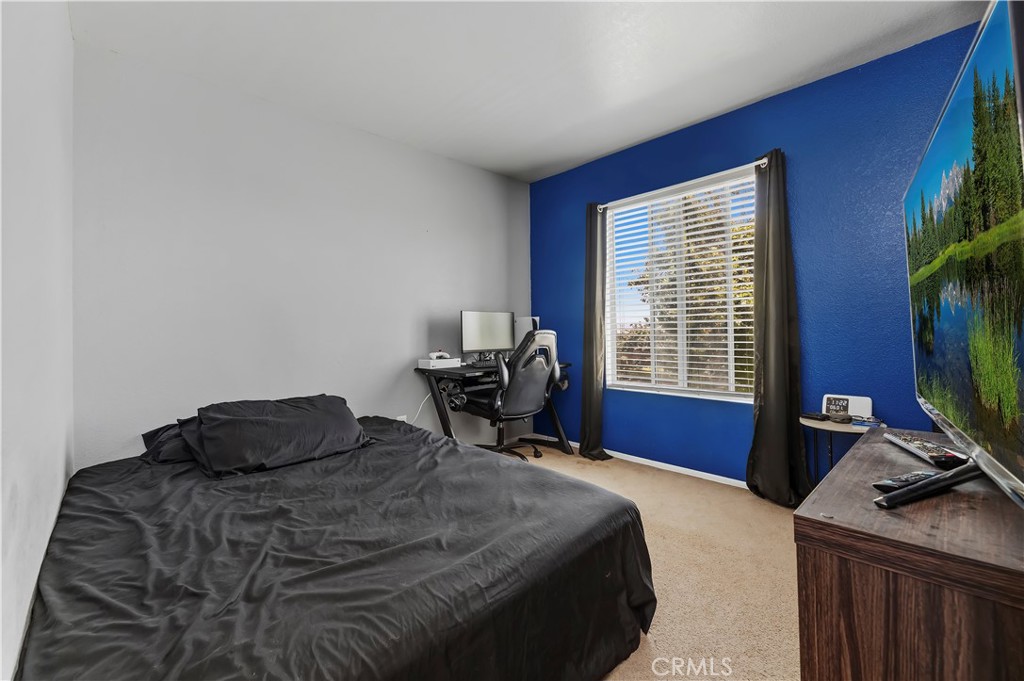12845 Gifford Way Property Photo 14