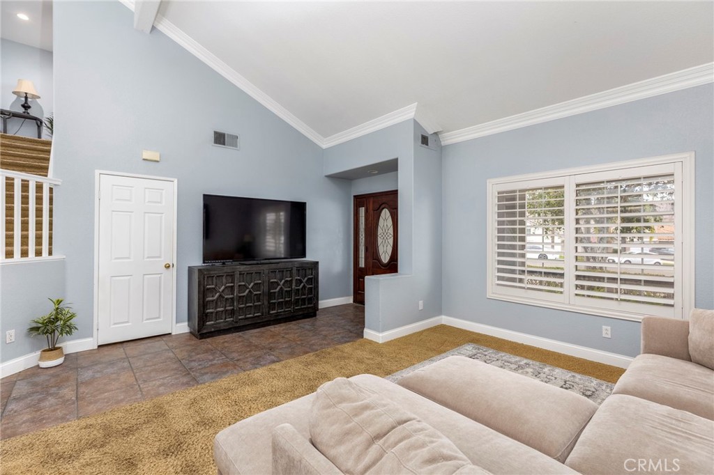 27210 Arrow Point Property Photo 8