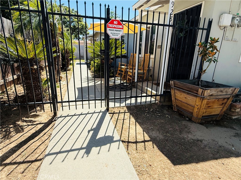 3928 Everest Property Photo 10
