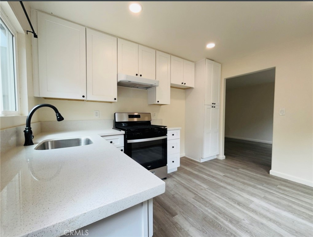 3928 Everest Property Photo 24