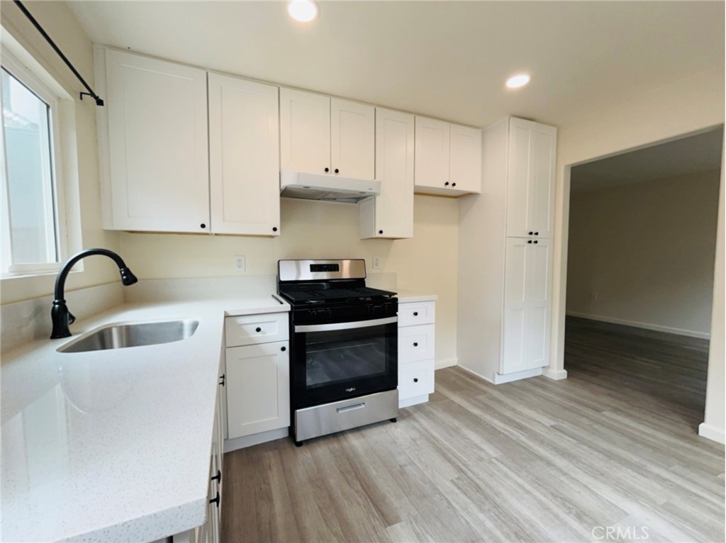 3928 Everest Property Photo 30
