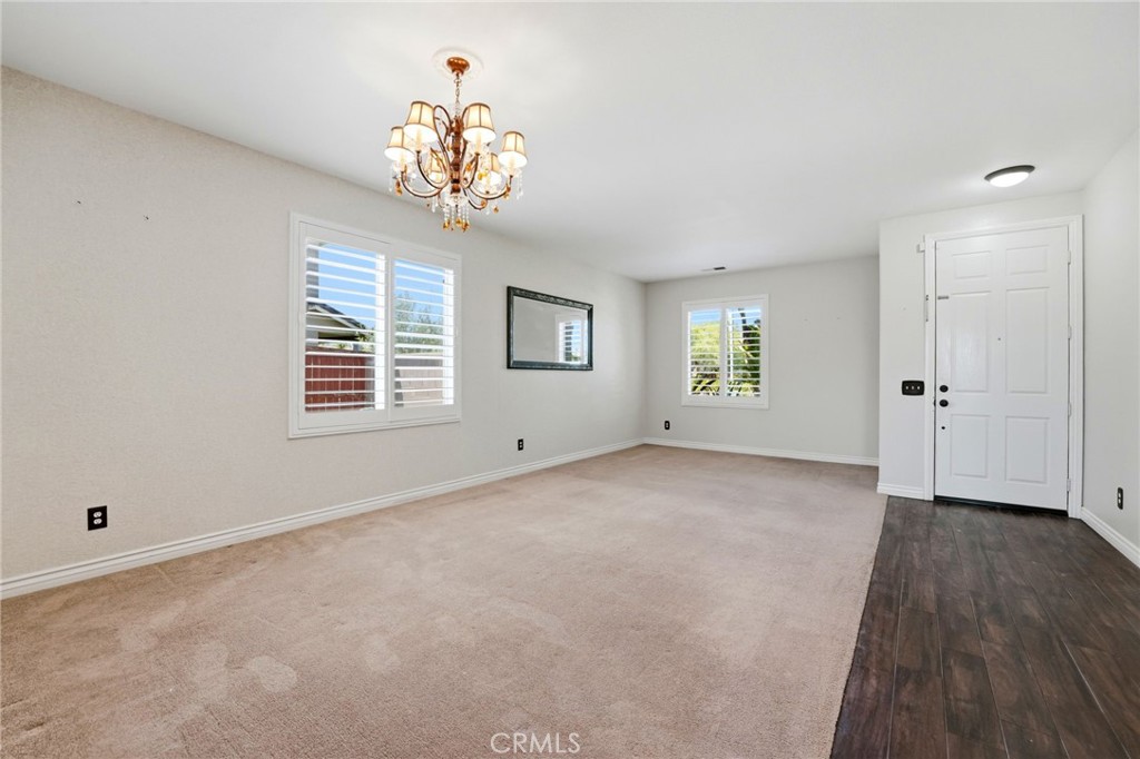 33380 Dolomite St. Property Photo 9