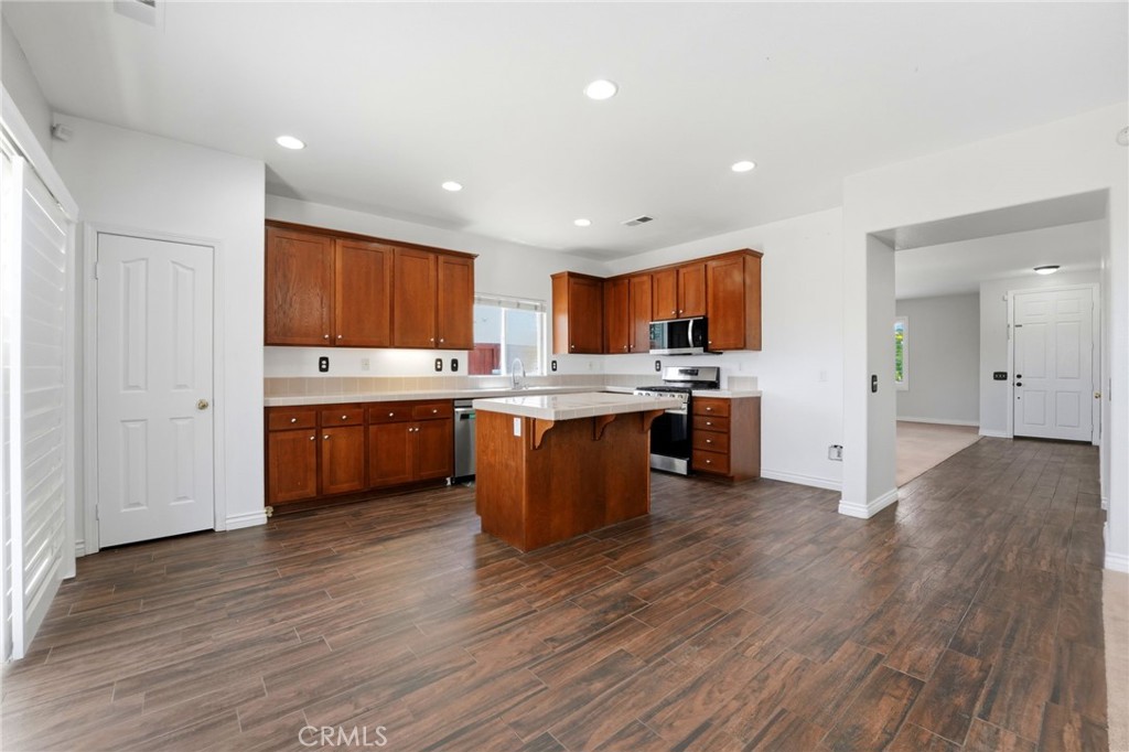 33380 Dolomite St. Property Photo 11