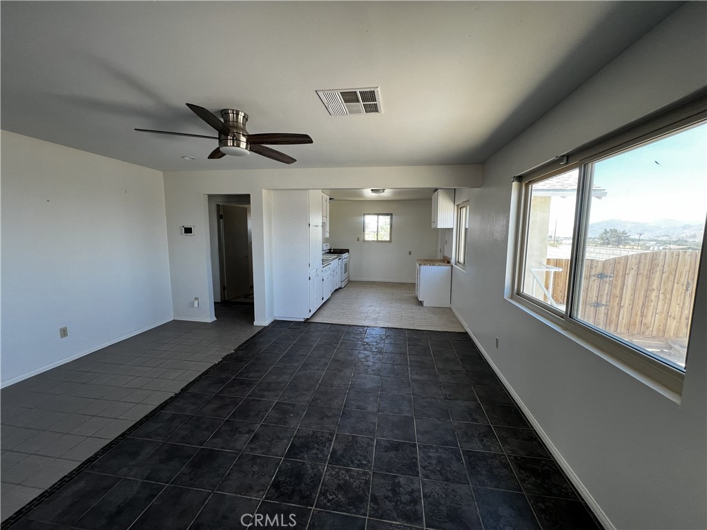 9404 Mesa Property Photo 4