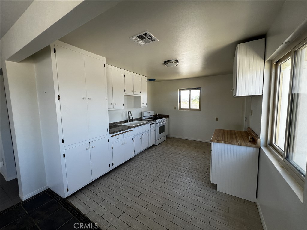 9404 Mesa Property Photo 5
