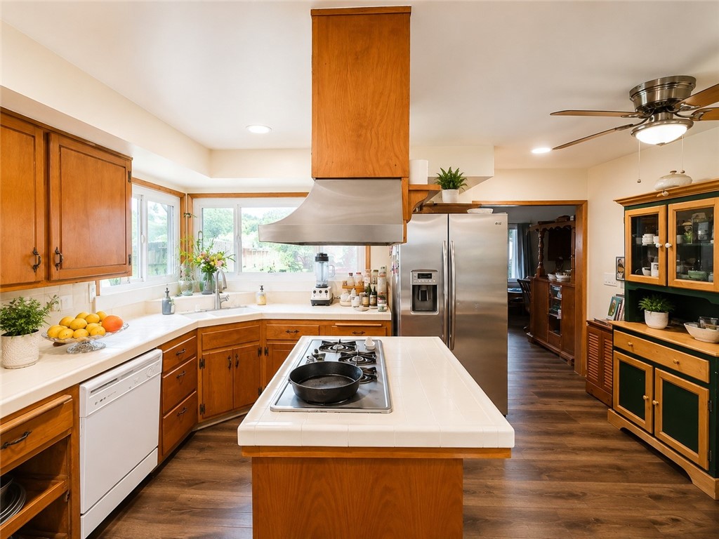 3155 Willard Property Photo 5