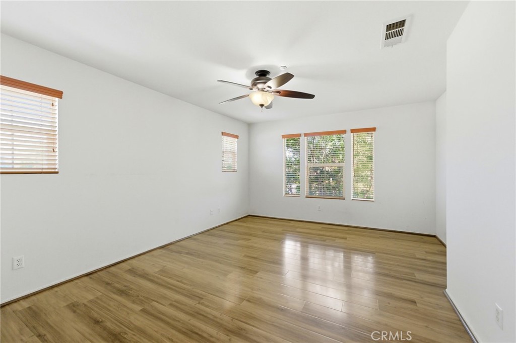 1686 Gilliam Court Property Photo 14