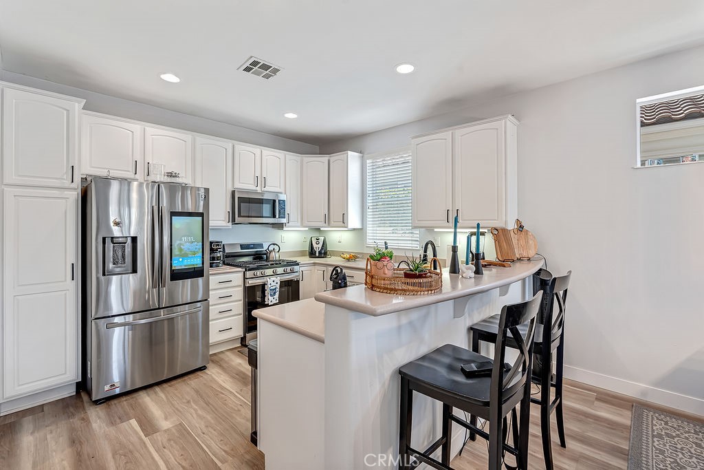 1187 Wisteria Property Photo 11