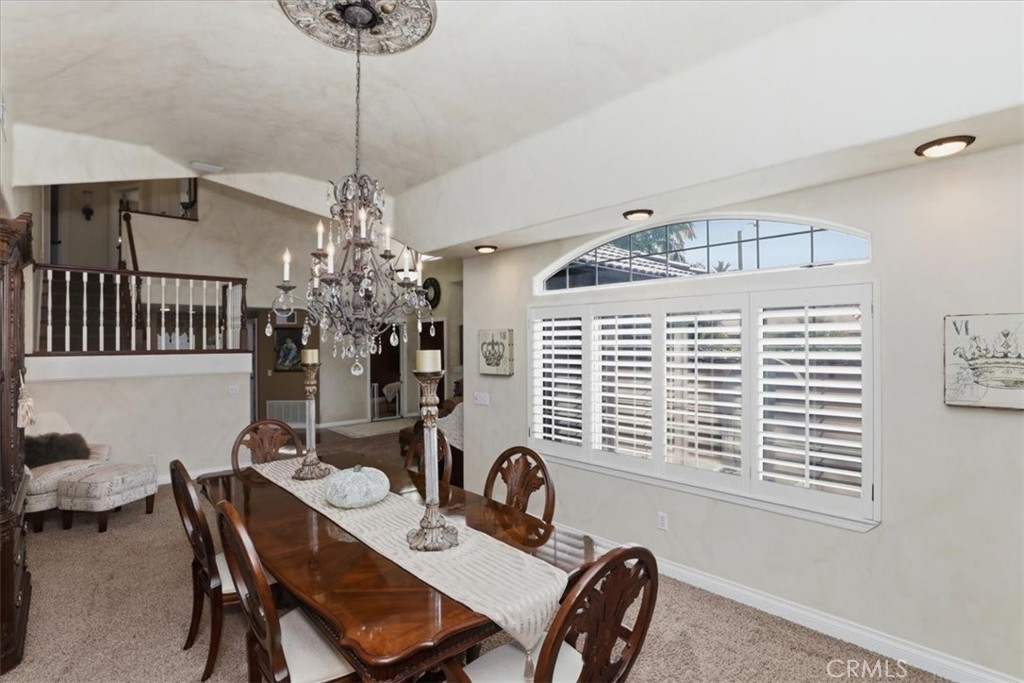 1210 Versailles Property Photo 11