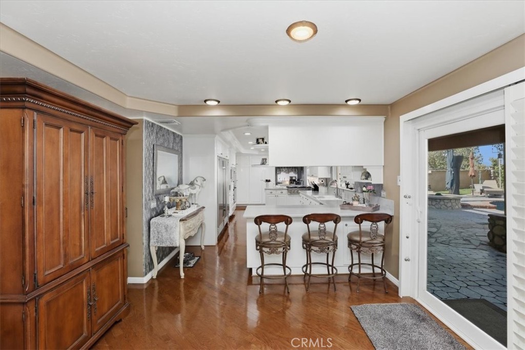 1210 Versailles Property Photo 25