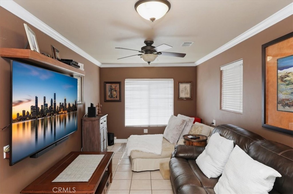 1210 Versailles Property Photo 32