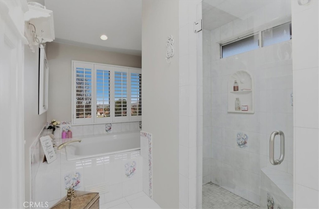1210 Versailles Property Photo 41