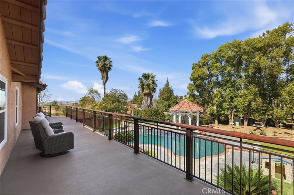 1210 Versailles Property Photo 44