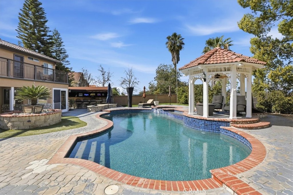 1210 Versailles Property Photo 57