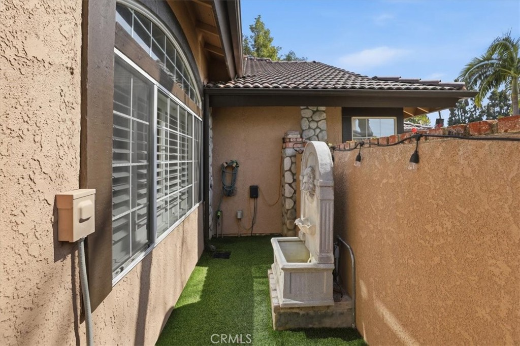 1210 Versailles Property Photo 71
