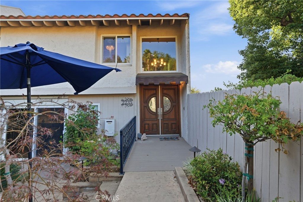 2235 El Capitan Property Photo 9