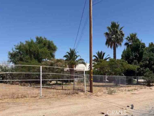 10695 5th Avenue Property Photo 3