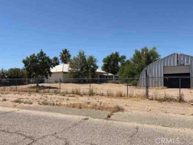 10695 5th Avenue Property Photo 4