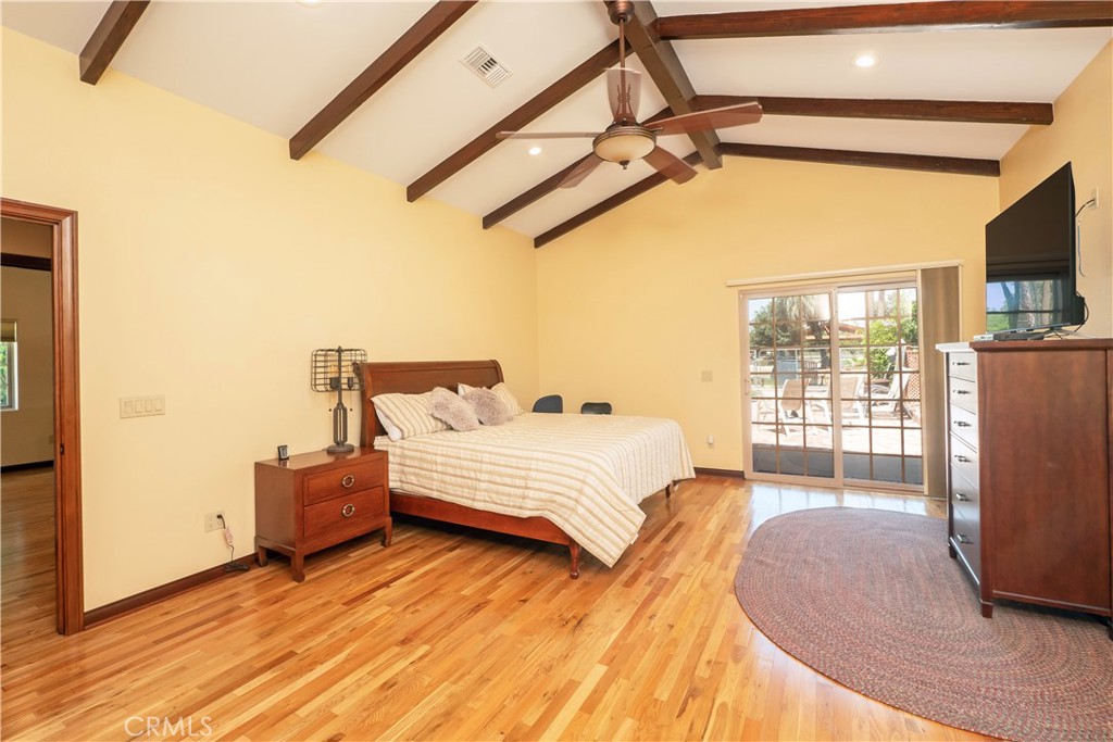 2083 Grace Property Photo 18